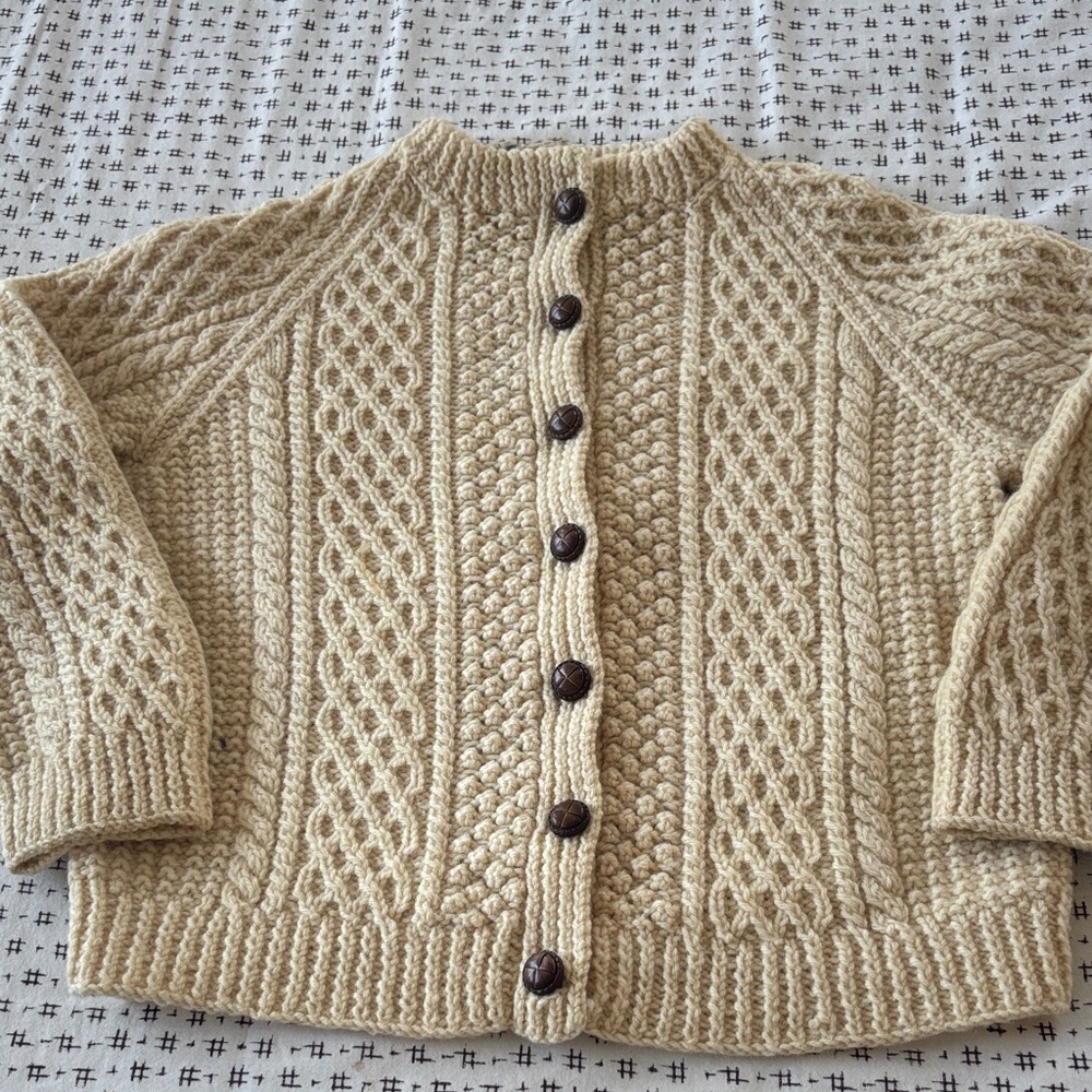 Vintage Cardery Irish knit cardigan, natural color, hand knit, size XS?